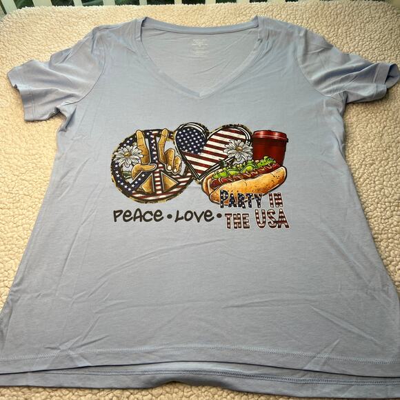 Americana Peace, Love, Party In USA Light Blue/Gray Tee Medium - Picture 2 of 6